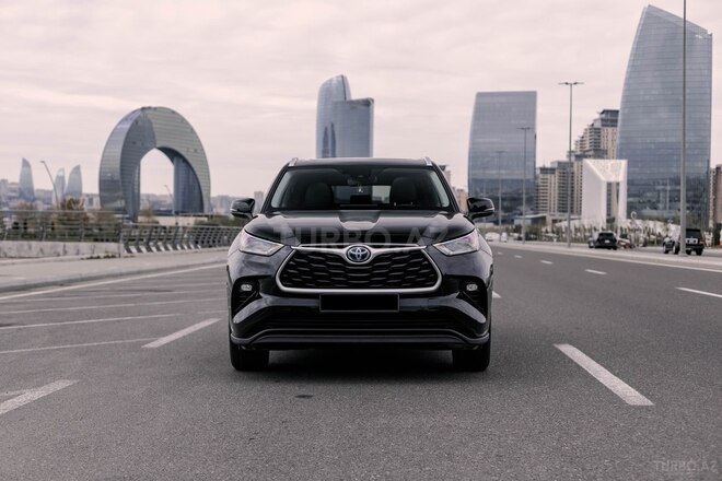 Toyota Highlander 2022, 104,000 km - 2.5 l - Bakı