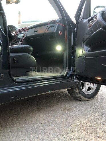 Mercedes ML 320 4MATIC 2001, 356,000 km - 3.2 л - Bakı