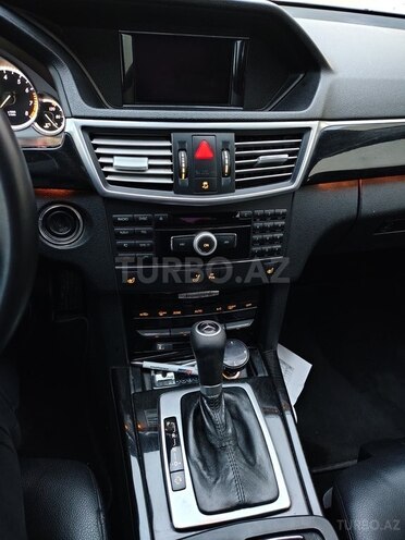 Mercedes E 200 2011, 250,000 km - 1.8 l - Bakı