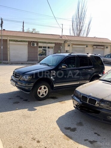 Mercedes ML 320 4MATIC 2001, 356,000 km - 3.2 л - Bakı