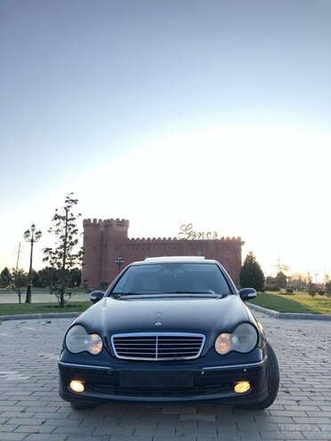Mercedes C 240 2001, 341,000 km - 2.6 l - Gəncə