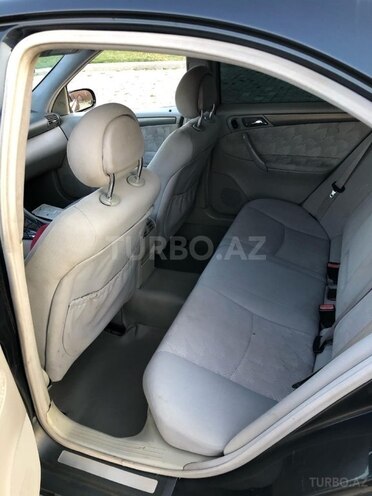 Mercedes C 240 2001, 341,000 km - 2.6 l - Gəncə