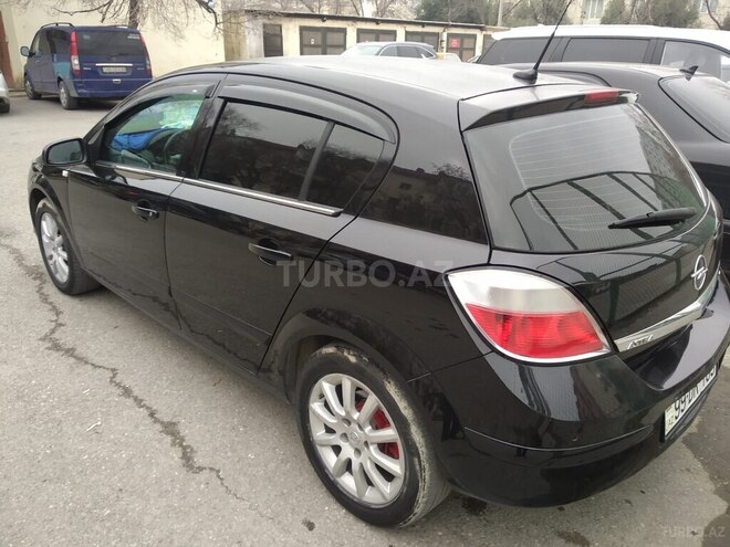 Opel Astra 2004, 220,000 km - 1.8 l - Sumqayıt