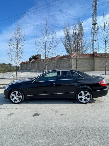 Mercedes E 200 2010, 245,000 km - 1.8 l - Bakı