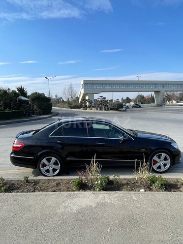 Mercedes E 200 2010, 245,000 km - 1.8 l - Bakı