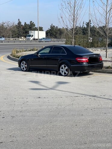 Mercedes E 200 2010, 245,000 km - 1.8 l - Bakı