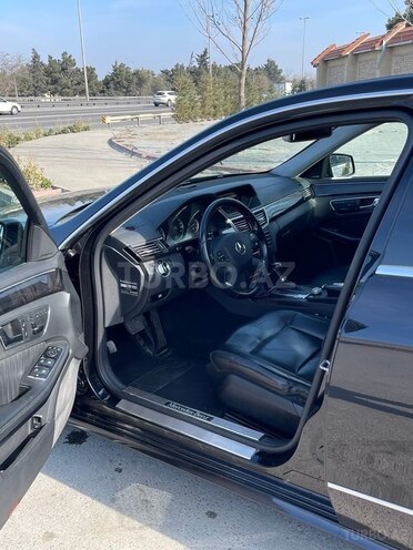 Mercedes E 200 2010, 245,000 km - 1.8 l - Bakı