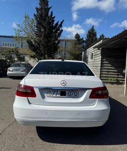 Mercedes E 200 d 2010, 298,000 km - 2.2 l - Bakı