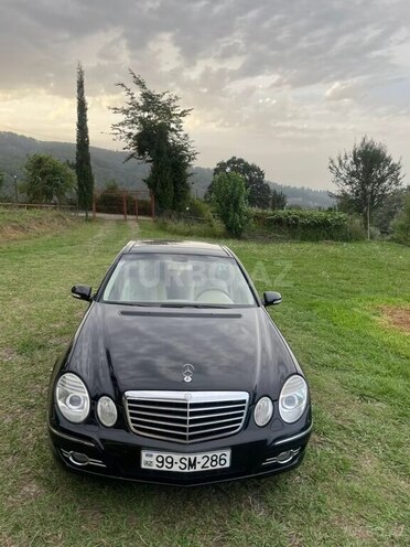 Mercedes E 200 2004, 298,000 km - 2.0 l - Bakı