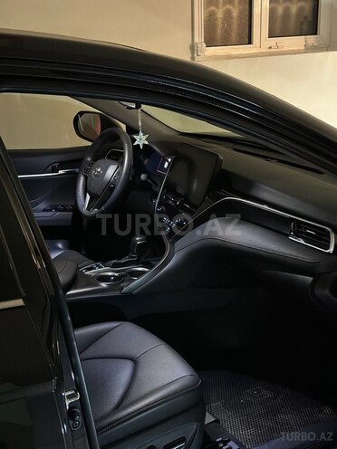Toyota Camry 2023, 21,200 km - 2.5 l - Quba