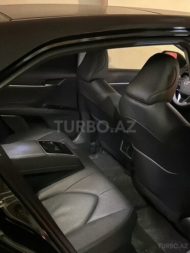 Toyota Camry 2023, 21,200 km - 2.5 l - Quba