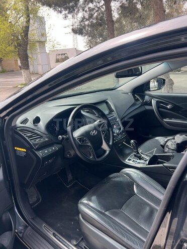 Hyundai Grandeur 2015, 195,000 km - 2.2 л - Bakı