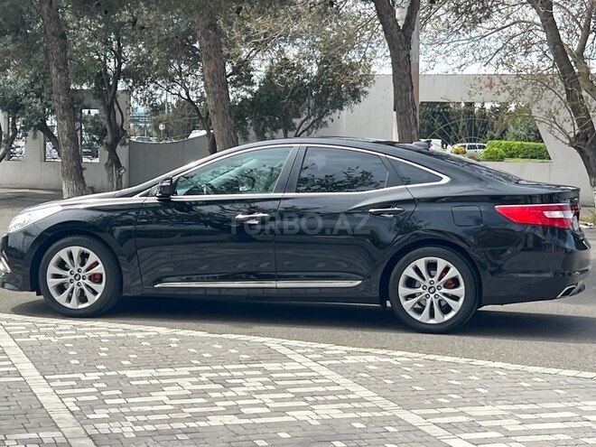 Hyundai Grandeur 2015, 195,000 km - 2.2 л - Bakı