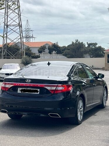 Hyundai Grandeur 2015, 195,000 km - 2.2 л - Bakı