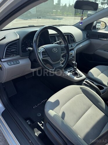 Hyundai Elantra 2016, 122,000 km - 2.0 l - Bakı