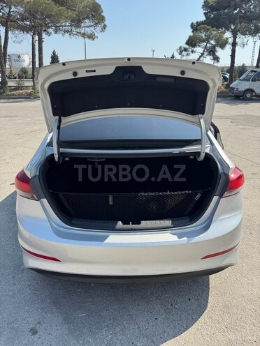 Hyundai Elantra 2016, 122,000 km - 2.0 l - Bakı