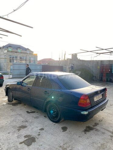 Mercedes C 180 1995, 128,000 km - 1.8 л - Bakı