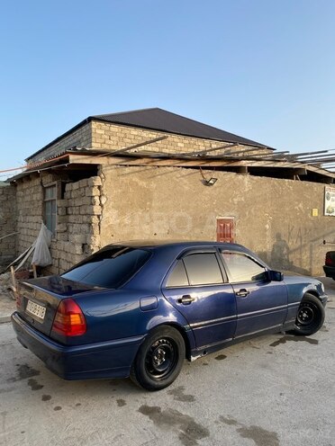 Mercedes C 180 1995, 128,000 km - 1.8 л - Bakı