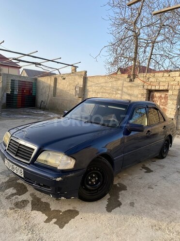 Mercedes C 180 1995, 128,000 km - 1.8 л - Bakı