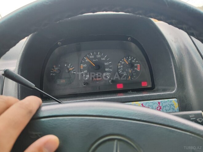 Mercedes Vito 1999, 500,000 km - 2.3 l - Bakı