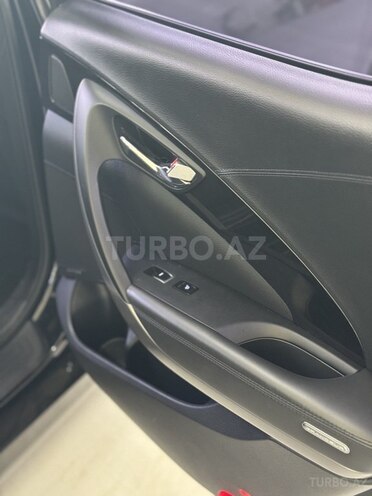 Hyundai Grandeur-17