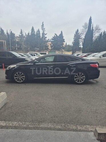 Hyundai Grandeur-6