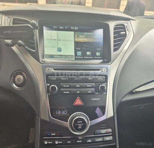 Hyundai Grandeur-11