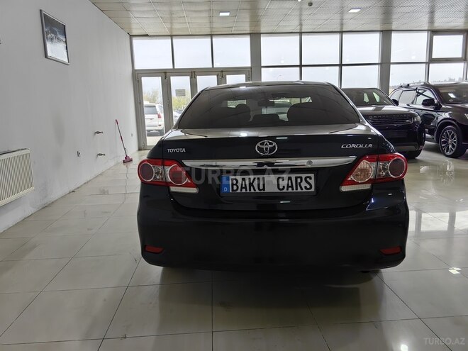 Toyota Corolla 2012, 197,000 km - 1.6 l - Bakı