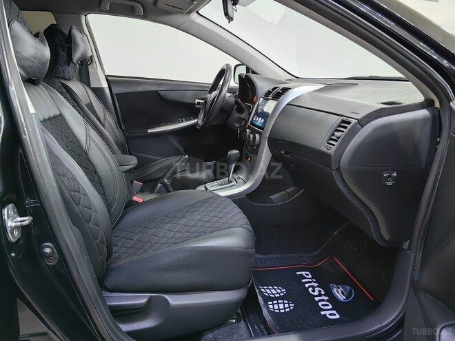 Toyota Corolla 2012, 197,000 km - 1.6 l - Bakı