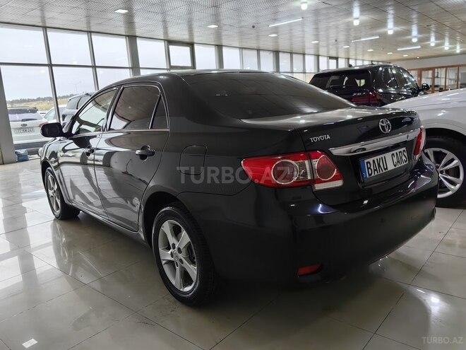 Toyota Corolla 2012, 197,000 km - 1.6 l - Bakı