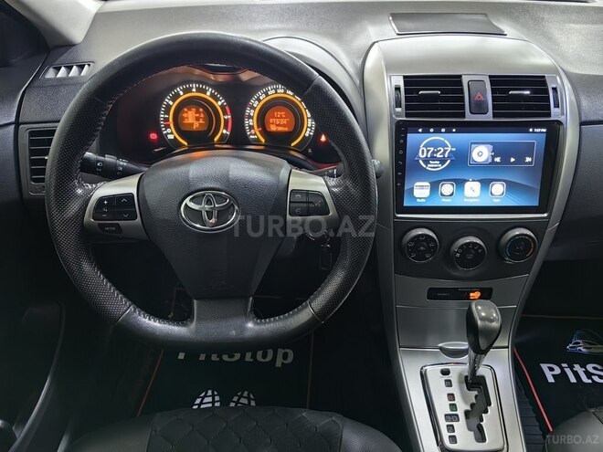 Toyota Corolla 2012, 197,000 km - 1.6 l - Bakı