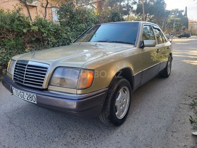 Mercedes E 280 1994, 325,652 km - 2.8 l - Sumqayıt