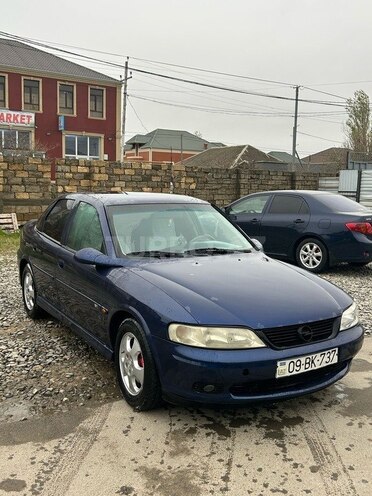 Opel Vectra 1999, 321,000 km - 1.6 l - Bakı