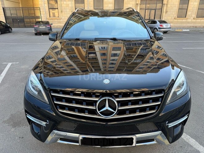 Mercedes ML 300 4MATIC 2014, 282,800 km - 3.0 l - Bakı