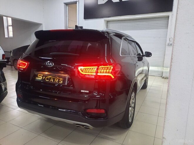 Kia Sorento 2018, 130,200 km - 2.0 l - Bakı