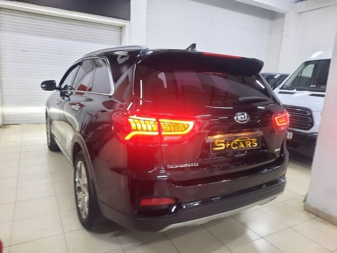 Kia Sorento 2018, 130,200 km - 2.0 l - Bakı