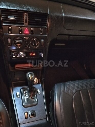 Mercedes C 180 1997, 328,000 km - 1.8 л - Tovuz