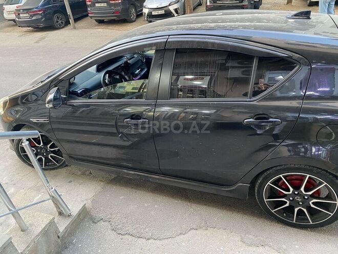 Toyota Aqua 2015, 19,100 km - 1.5 l - Bakı