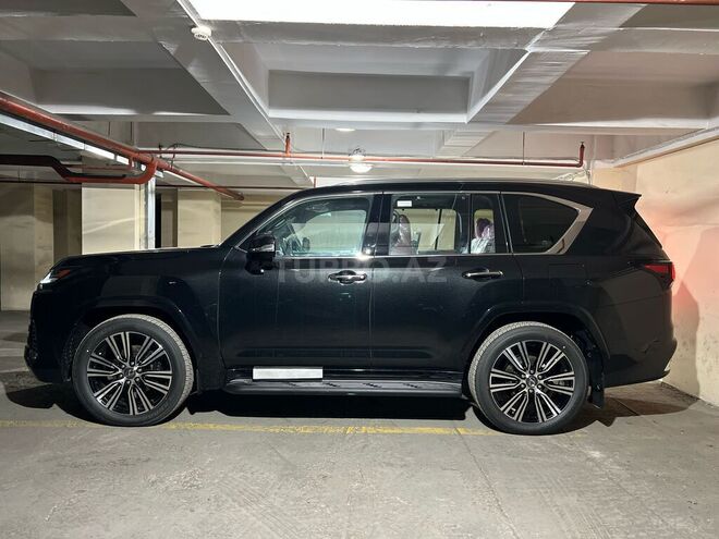Lexus LX 600-5