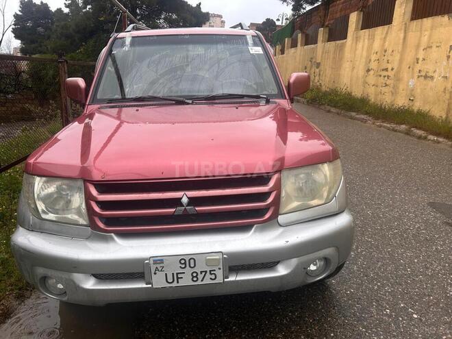 Mitsubishi Pajero io 2002, 200,000 km - 2.0 l - Bakı