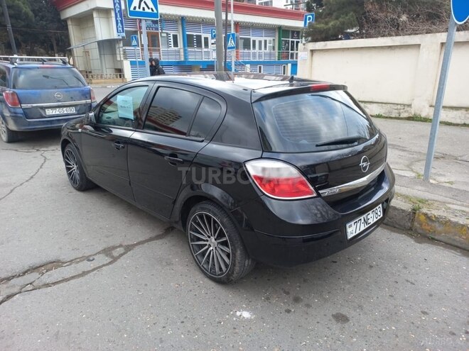 Opel Astra 2006, 240,000 km - 1.4 l - Bakı