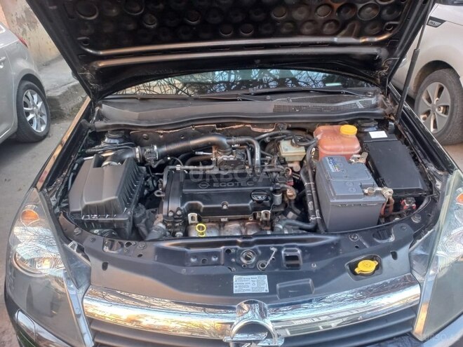 Opel Astra 2006, 240,000 km - 1.4 l - Bakı