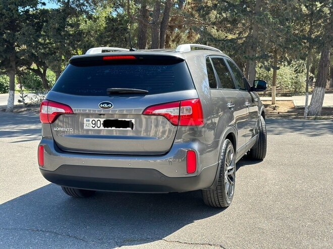 Kia Sorento 2013, 244,000 km - 2.0 l - Sumqayıt