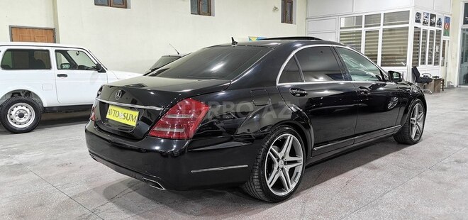 Mercedes S 320-11