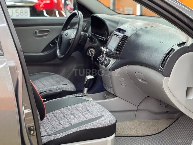 Hyundai Elantra 2007, 237,000 km - 2.0 l - Bakı
