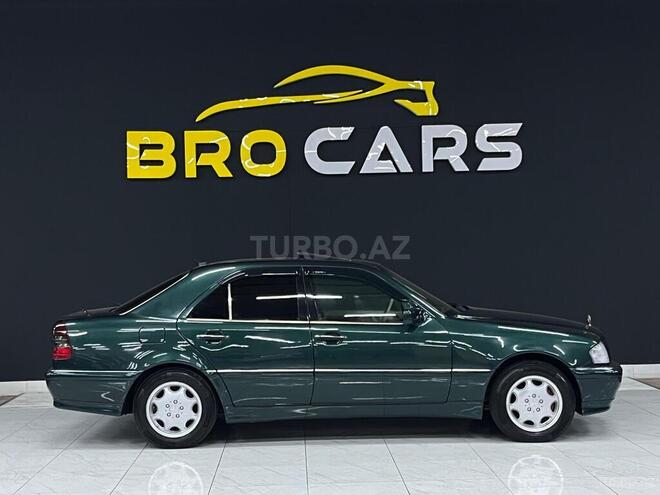 Mercedes E 230 1998, 328,000 km - 2.3 l - Bakı