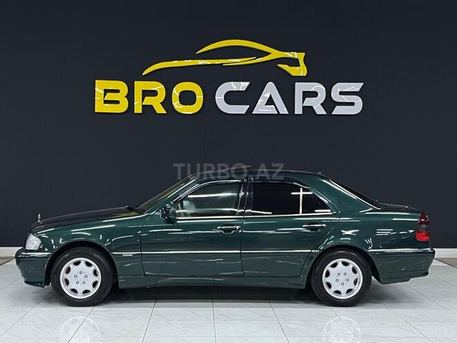 Mercedes E 230 1998, 328,000 km - 2.3 l - Bakı