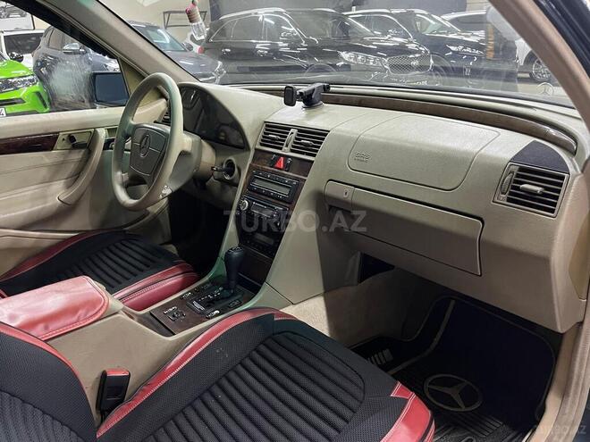 Mercedes E 230 1998, 328,000 km - 2.3 l - Bakı