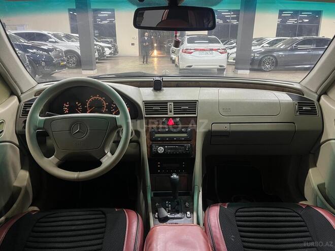 Mercedes E 230 1998, 328,000 km - 2.3 l - Bakı