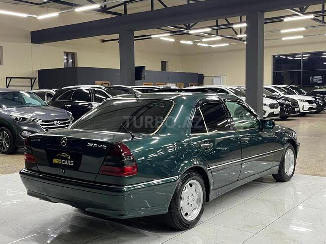 Mercedes E 230 1998, 328,000 km - 2.3 l - Bakı